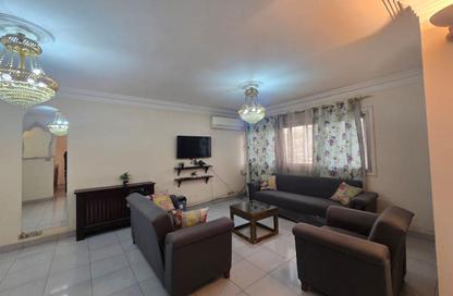 Apartment - 2 Bedrooms - 2 Bathrooms for rent in Street 281 - New Maadi - Hay El Maadi - Cairo