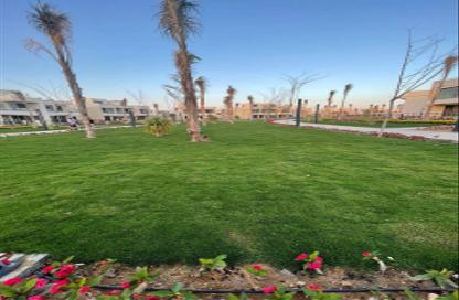 Townhouse - 3 Bedrooms - 4 Bathrooms for sale in Noor City - Cairo