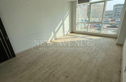 Clinic - Studio - 1 Bathroom for sale in Trivium Business Complex - North Teseen St. - The 5th Settlement - New Cairo City - Cairo Clinic - Studio - 1 Bathroom for sale in Trivium Business Complex - North Teseen St. - The 5th Settlement - New Cairo City - Cairo