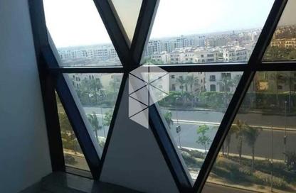 Office Space - 3 Bedrooms - 1 Bathroom for rent in Cairo Business Plaza - North Teseen St. - The 5th Settlement - New Cairo City - Cairo