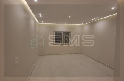 Apartment - 3 Bedrooms - 2 Bathrooms for rent in North Lotus - El Lotus - New Cairo City - Cairo