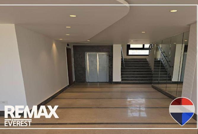 8717727 - Property Image 2