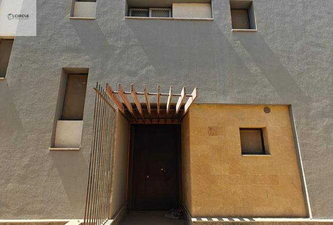 97720888 - Property Image 3