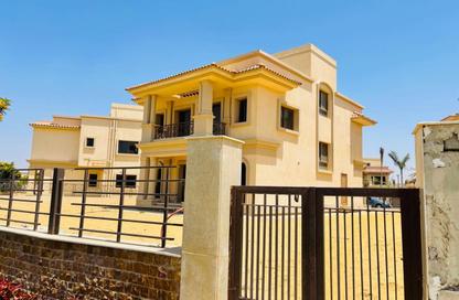 Villa - 3 Bedrooms - 4 Bathrooms for sale in Privado - Madinaty - Cairo