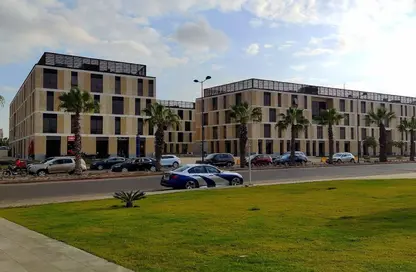 Clinic - 2 Bedrooms - 1 Bathroom for sale in Westown - Sheikh Zayed Compounds - Sheikh Zayed City - Giza