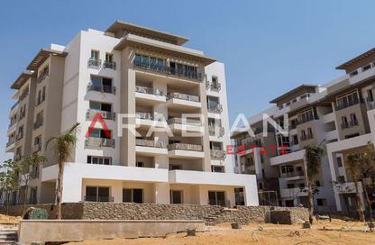 Apartment - 3 Bedrooms - 3 Bathrooms for sale in Greens - Hyde Park - New Cairo City - Cairo