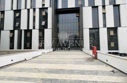 Office Space - Studio - 1 Bathroom for rent in Mountain View Hyde Park - 5th Settlement Compounds - The 5th Settlement - New Cairo City - Cairo