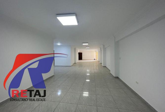 81844309 - Property Image 2