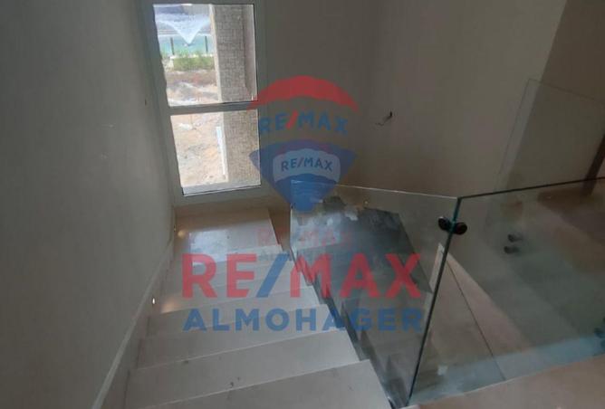 70096001 - Property Main Image