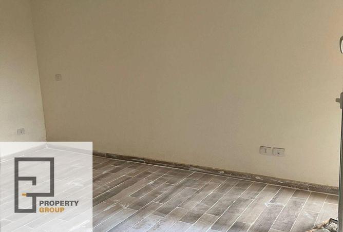 77321794 - Property Image 3