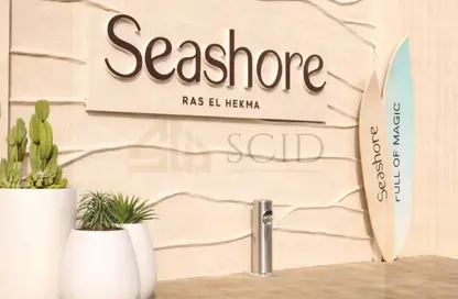 Chalet - 2 Bedrooms - 2 Bathrooms for sale in Seashore - Ras Al Hekma - North Coast