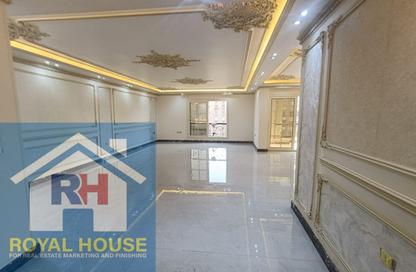 Apartment - 3 Bedrooms - 3 Bathrooms for sale in Abdel Razek Al Sanhouri St. - 6th Zone - Nasr City - Cairo