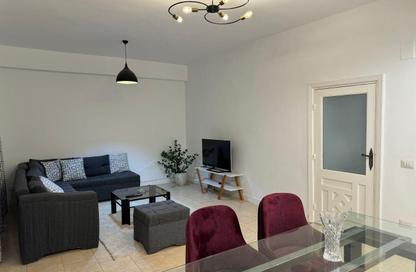 Apartment - 2 Bedrooms - 1 Bathroom for rent in Ismail Mohamed St. - Zamalek - Cairo