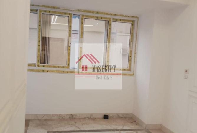 52976003 - صورة العقار 3