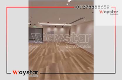 Office Space - Studio - 1 Bathroom for sale in Hyde Park Business District Mall - South Teseen St. - The 5th Settlement - New Cairo City - Cairo Office Space - Studio - 1 Bathroom for sale in Hyde Park Business District Mall - South Teseen St. - The 5th Settlement - New Cairo City - Cairo