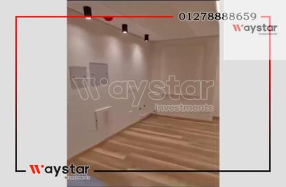 Office Space - Studio - 1 Bathroom for sale in Hyde Park Business District Mall - South Teseen St. - The 5th Settlement - New Cairo City - Cairo Office Space - Studio - 1 Bathroom for sale in Hyde Park Business District Mall - South Teseen St. - The 5th Settlement - New Cairo City - Cairo