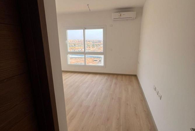 55755647 - Property Image 3