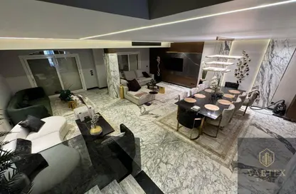 فيلا - 5 غرف نوم - 4 حمامات للايجار في ميفيدا - كمبوندات التجمع الخامس - التجمع الخامس - مدينة القاهرة الجديدة - القاهرة