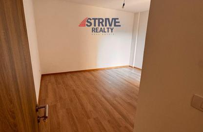 Apartment - 3 Bedrooms - 2 Bathrooms for sale in Moon Residences - Fifth Square - The 5th Settlement - New Cairo City - Cairo