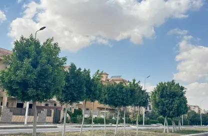 شقة - 3 غرف نوم - 2 حمامات للبيع في شارع الامام ابو حنيفة النعمان - الحي السادس - مدينة العبور - القليوبية