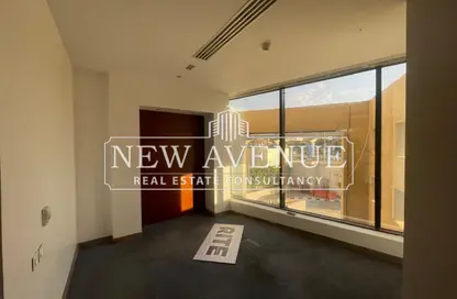 Office Space - 7+ Bedrooms - 1 Bathroom for rent in Golden Gate - South Teseen St. - The 5th Settlement - New Cairo City - Cairo
