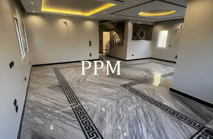 فيلا - 4 غرف نوم - 3 حمامات للايجار في ميفيدا - كمبوندات التجمع الخامس - التجمع الخامس - مدينة القاهرة الجديدة - القاهرة