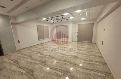 Apartment - 3 Bedrooms - 2 Bathrooms for rent in Midan Al Makhzangy - Al Narges 8 - Al Narges - New Cairo City - Cairo