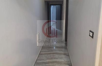 Apartment - 3 Bedrooms - 2 Bathrooms for rent in Midan Al Makhzangy - Al Narges 8 - Al Narges - New Cairo City - Cairo