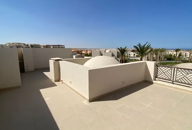 98546135 - Property Image 3