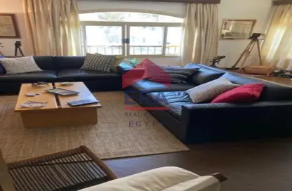 شقة - 3 غرف نوم - 2 حمامات للايجار في شارع 275 - المعادي الجديدة - حي المعادي - القاهرة