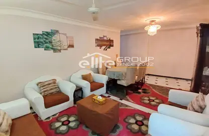 Apartment - 3 Bedrooms - 1 Bathroom for sale in Sidi Gaber - Hay Sharq - Alexandria