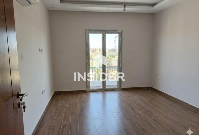 65165836 - صورة العقار 2