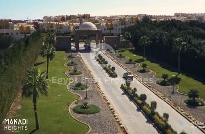 Apartment - 2 Bedrooms - 2 Bathrooms for sale in Makadi Heights - Makadi Orascom Resort - Makadi - Hurghada - Red Sea