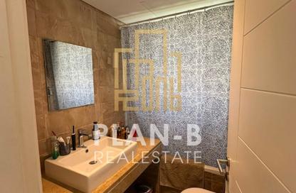 شقة - غرفة نوم - 2 حمامات للايجار في نيو جيزة - طريق مصر اسكندرية الصحراوي - مدينة 6 أكتوبر - الجيزة