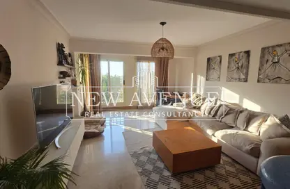 منزل مزدوج - 5 غرف نوم - 4 حمامات للايجار في قطامية ريزدنس - التجمع الاول - مدينة القاهرة الجديدة - القاهرة