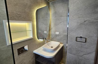 Apartment - 1 Bedroom - 2 Bathrooms for sale in District 5 - 5th Settlement Compounds - The 5th Settlement - New Cairo City - Cairo