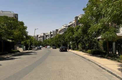 Apartment - 3 Bedrooms - 2 Bathrooms for sale in Galleria Moon Valley - South Investors Area - New Cairo City - Cairo