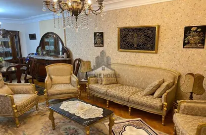 Apartment - 3 Bedrooms - 2 Bathrooms for sale in Mohamed Fawzy Moaz St. - Smouha - Hay Sharq - Alexandria