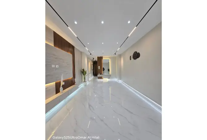 121398928 - Property Image 2