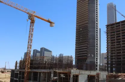 Shop - Studio - 2 Bathrooms for sale in Double Two Tower - Central Business District - New Capital City - Cairo