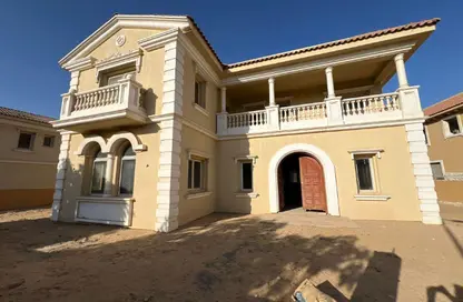 Palace - 7 Bedrooms - 7 Bathrooms for sale in Garden Residence - Hyde Park - New Cairo City - Cairo