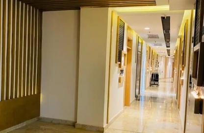 Clinic - Studio - 1 Bathroom for sale in The Yard Mall - New Cairo City - Cairo