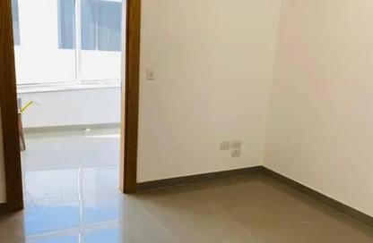 Clinic - Studio - 1 Bathroom for sale in The Yard Mall - New Cairo City - Cairo