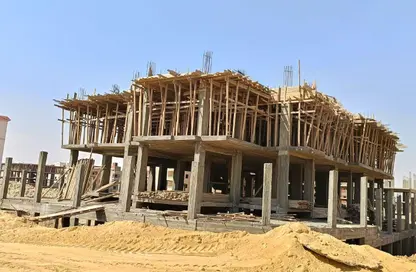 Apartment - 3 Bedrooms - 3 Bathrooms for sale in Bait Alwatan - The 5th Settlement - New Cairo City - Cairo