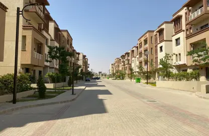 Apartment - 3 Bedrooms - 2 Bathrooms for sale in Green 5 - 6 October Compounds - 6 October City - Giza