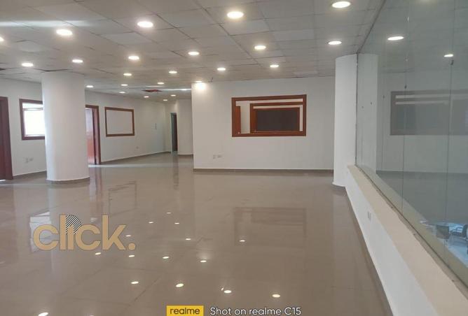 76239543 - Property Image 3