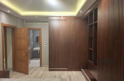 Apartment - 2 Bedrooms - 2 Bathrooms for rent in Eastown - 5th Settlement Compounds - The 5th Settlement - New Cairo City - Cairo