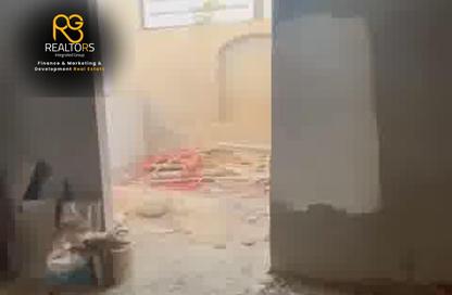 شقة - 3 غرف نوم - 2 حمامات للبيع في الحي الخامس - الشيخ زايد - الجيزة شقة - 3 غرف نوم - 2 حمامات للبيع في الحي الخامس - الشيخ زايد - الجيزة