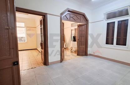Apartment - 4 Bedrooms - 2 Bathrooms for sale in Sporting - Hay Sharq - Alexandria Apartment - 4 Bedrooms - 2 Bathrooms for sale in Sporting - Hay Sharq - Alexandria