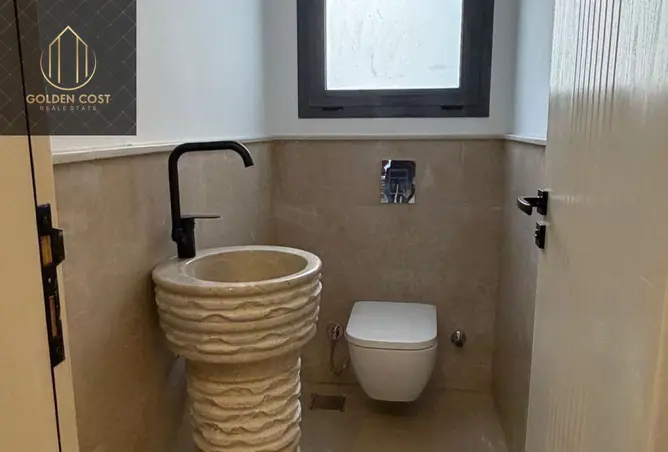 121658745 - Property Image 3